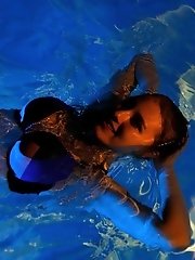 8 pictures - Melody Marks Gets Hot Tub Aphasia