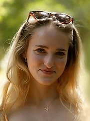 8 pictures - Athena Fleurs Life In Heat