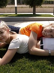 8 pictures - Diana And Victoria World Cups 2