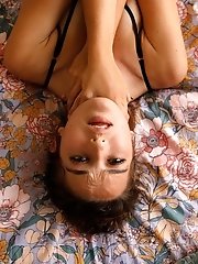 8 pictures - Dubsie Needs No Costume